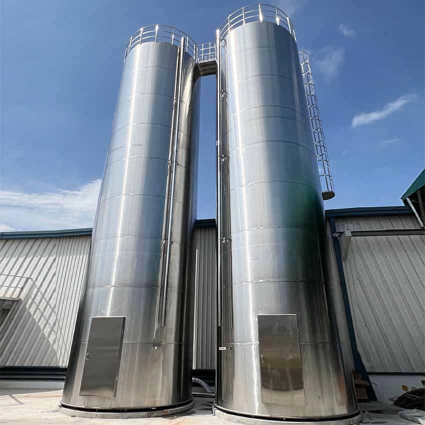 Silo panyimpenan ruangan kanthi sistem pergudangan sing cerdas